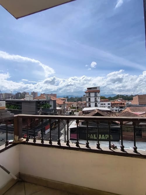 Apartamento de 3 alcobas en venta en Centro, Rionegro, 85 m² · foto 5 de 10