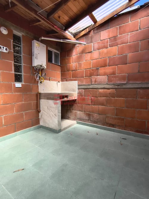 Casa de 4 alcobas en venta en Centro, Rionegro, 82 m² · foto 4 de 10