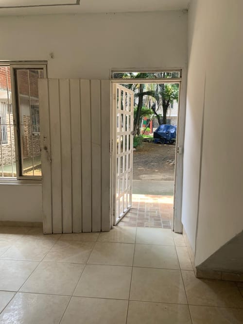 Casa de 6 alcobas en venta en Quintas De Bolivar, Jamundí, 150 m² · foto 9 de 24