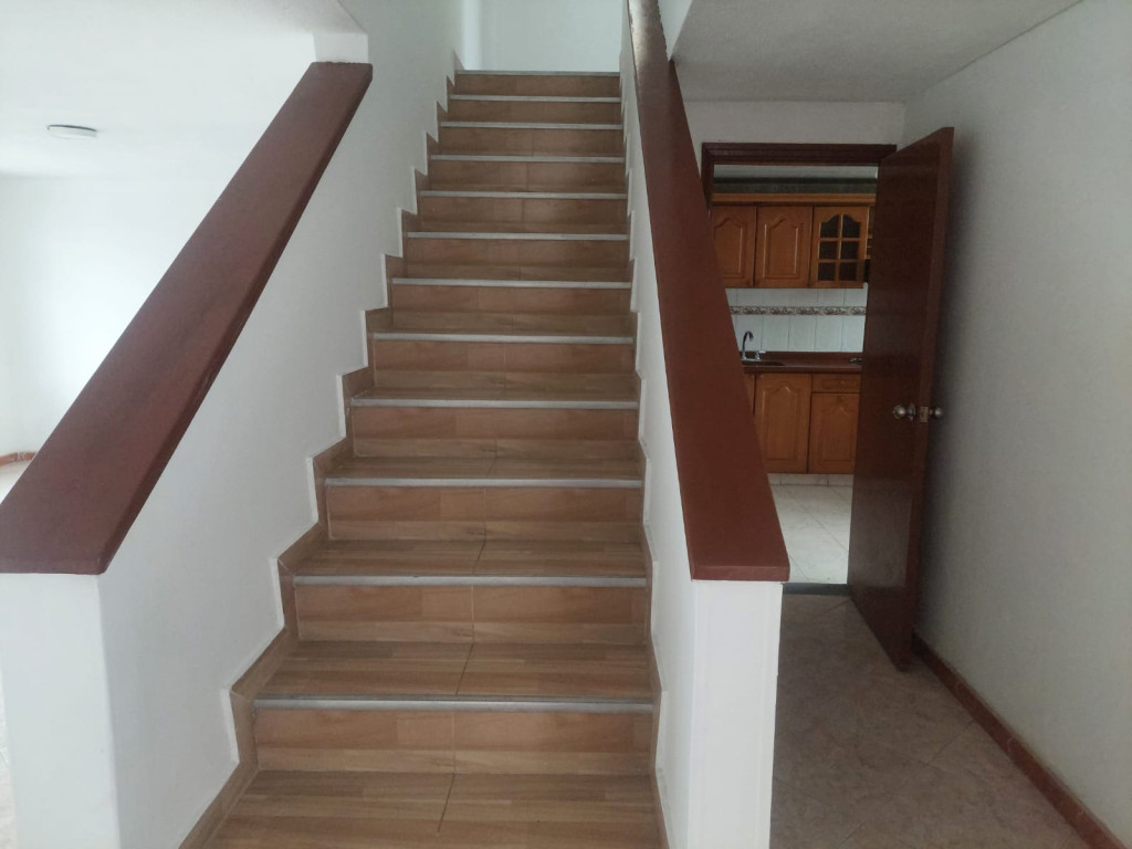 Casa en venta en Normandia Occidental, Bogotá · foto 6 de 24