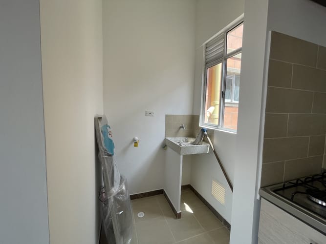 Apartamento de 2 alcobas en venta en Zona Centro, Madrid, 40 m² · foto 6 de 7