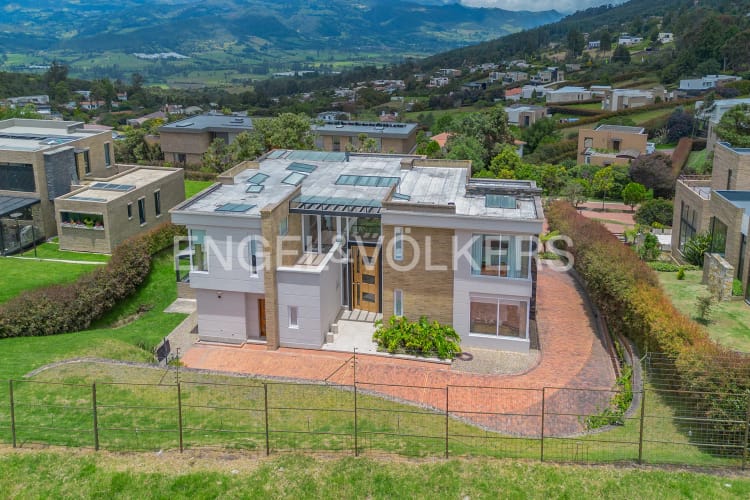 Casa de 4 alcobas en venta en Yerbabuena, Chía, 446 m² · foto 18 de 20
