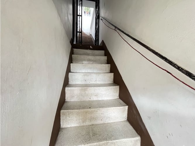 Casa de 4 alcobas en venta en Los Naranjos, Envigado, 155 m² · foto 4 de 24