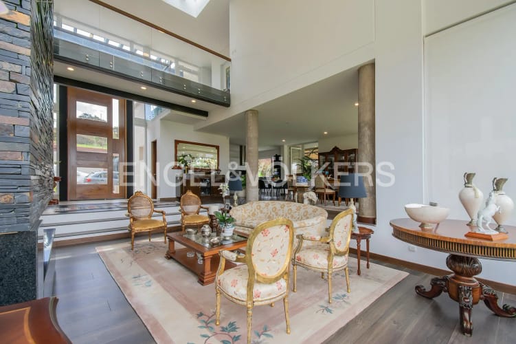 Casa de 4 alcobas en venta en Yerbabuena, Chía, 446 m² · foto 3 de 20