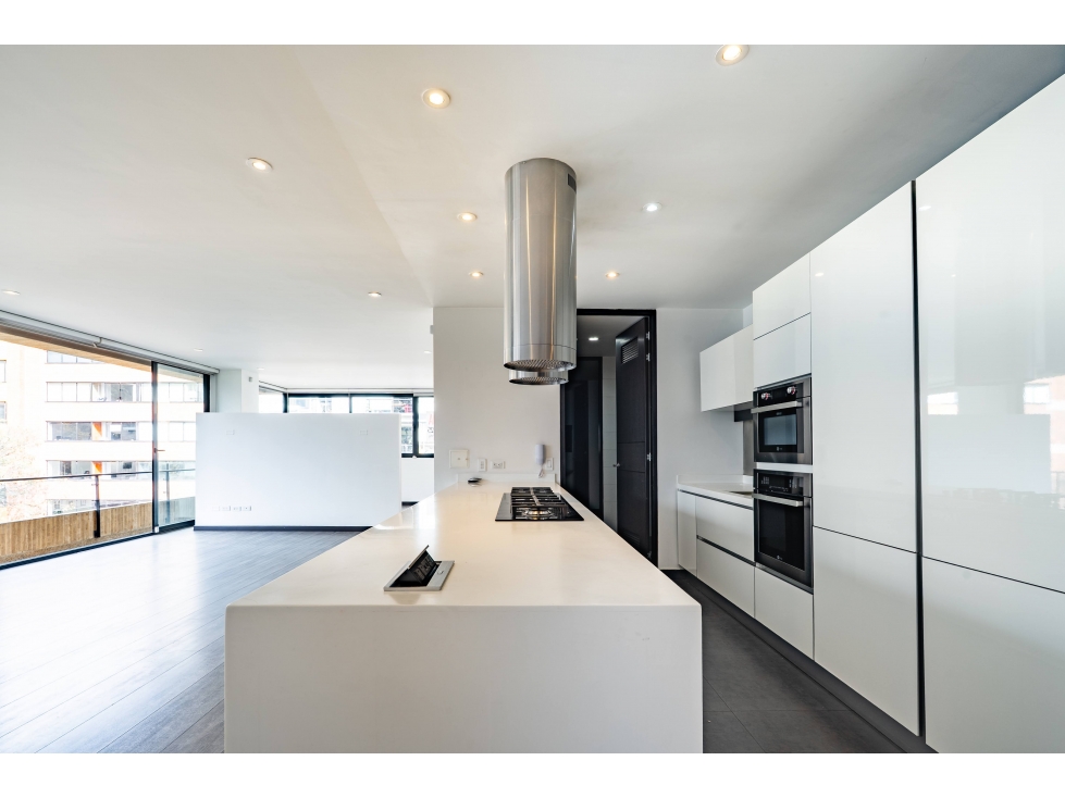 Apartamento en venta en El Virrey, Bogotá · foto 5 de 24