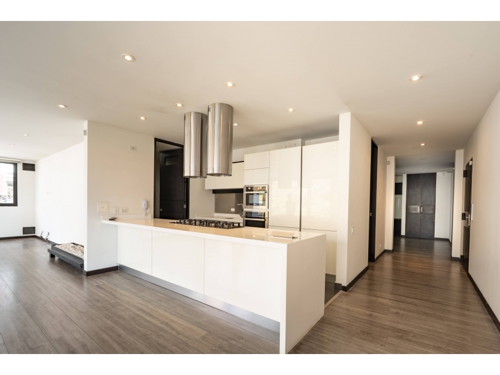 Apartamento en venta en El Virrey, Bogotá · foto 11 de 24