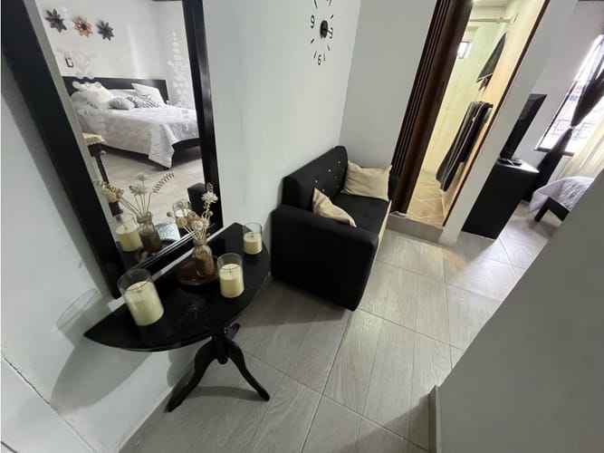 Casa de 4 alcobas en venta en Los Naranjos, Envigado, 155 m² · foto 12 de 24