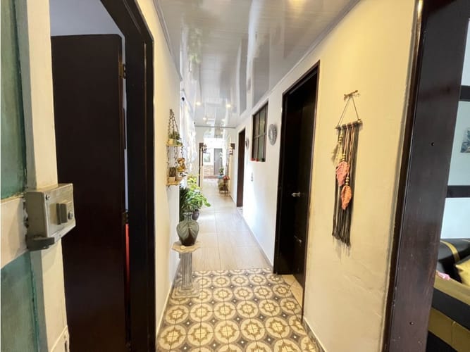 Casa de 4 alcobas en venta en Los Naranjos, Envigado, 155 m² · foto 19 de 24