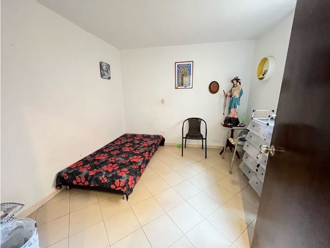 Casa de 4 alcobas en venta en Los Naranjos, Envigado, 155 m² · foto 20 de 24