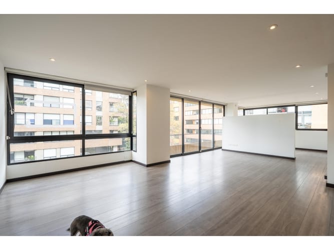 Apartment for rent in El Virrey, Bogotá