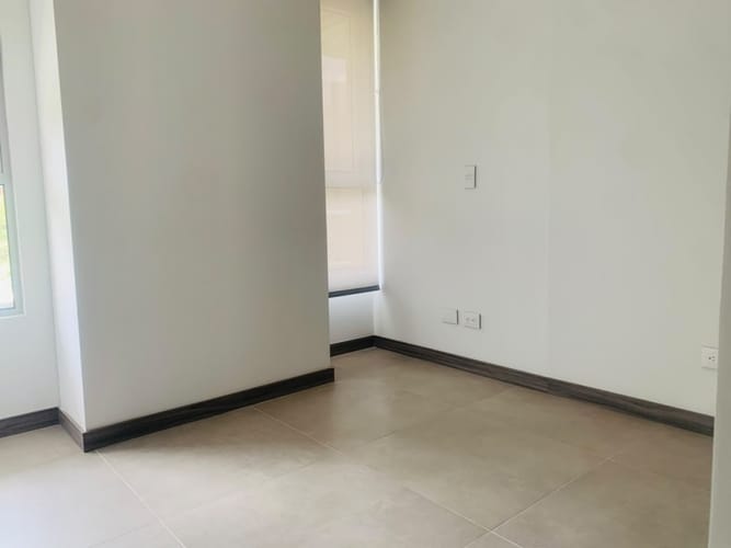 Apartamento de 2 alcobas en arriendo en Otraparte, Envigado, 75 m² · foto 6 de 10