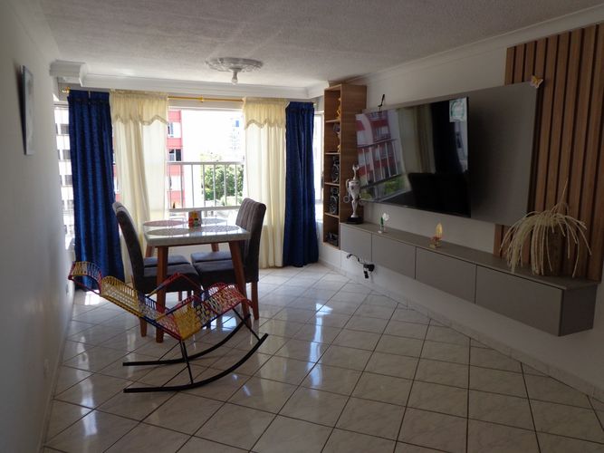 Apartamento de 3 alcobas en venta en Urbanizacion Samanes V Etapa, Bucaramanga, 72 m² · foto 2 de 20