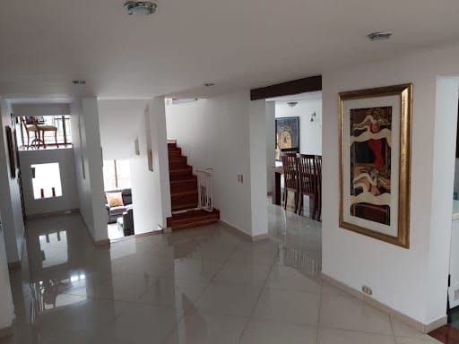 Casa de 4 alcobas en venta en Engativá, Bogotá, 350 m² · foto 6 de 19