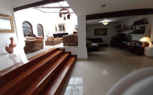 Casa de 4 alcobas en venta en Engativá, Bogotá, 350 m² · foto 18 de 19