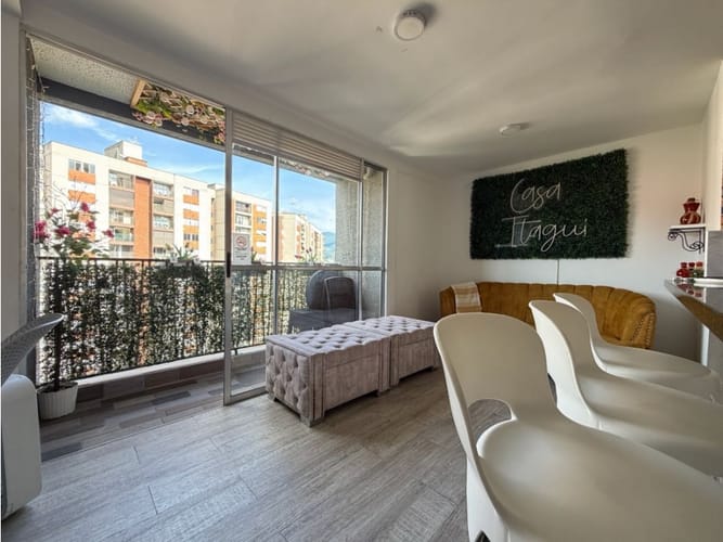 Apartamento en venta en El Guayabo, Itagüí · foto 3 de 18