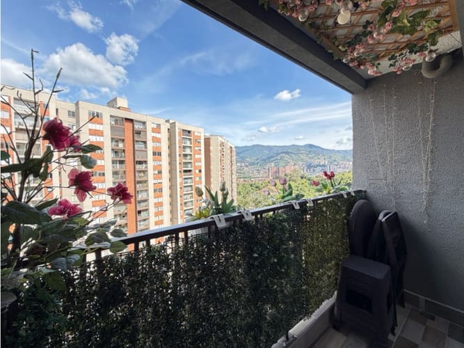 Apartamento en venta en El Guayabo, Itagüí · foto 7 de 18