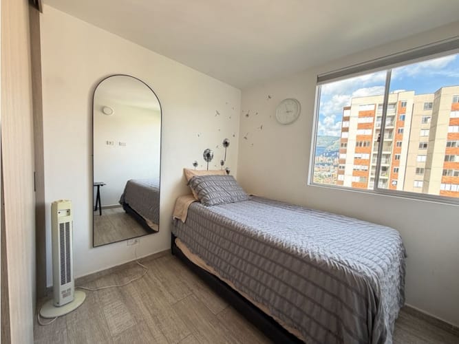 Apartamento en venta en El Guayabo, Itagüí · foto 8 de 18