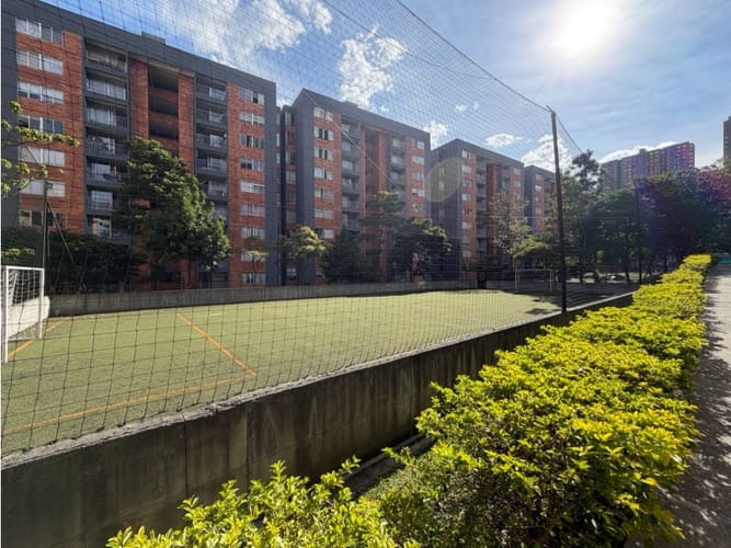 Apartamento en venta en El Guayabo, Itagüí · foto 18 de 18