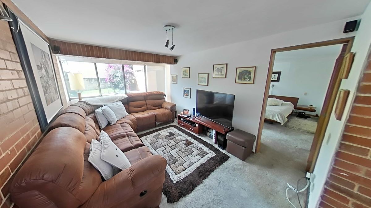 Casa en venta en Cerros De Suba, Bogotá · foto 10 de 20