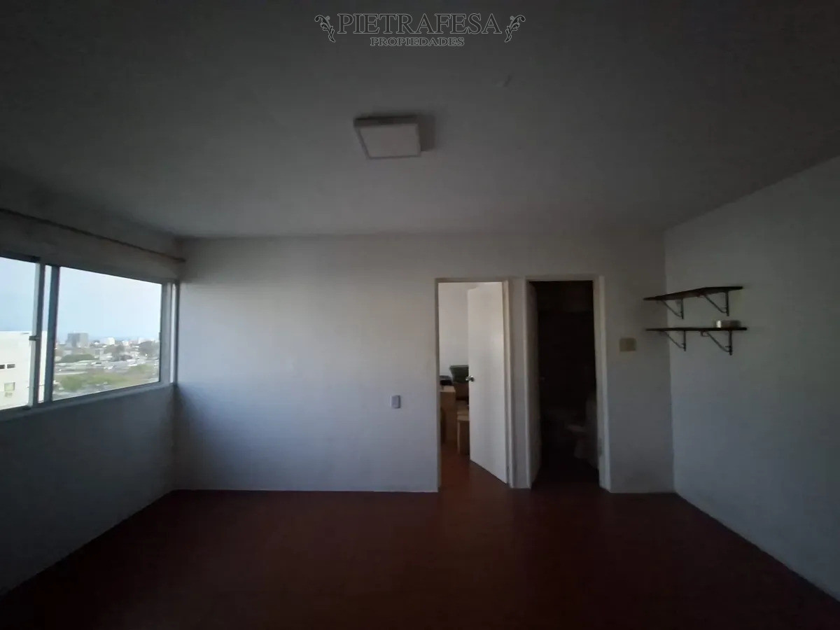 Apartamento en alquiler, 1 dormitorio, 1 baño. Malvin Norte. · Foto 2