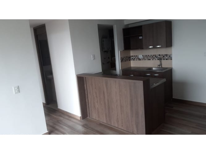 Apartamento de 3 alcobas en venta en La Tablaza, La Estrella, 53 m² · foto 3 de 15
