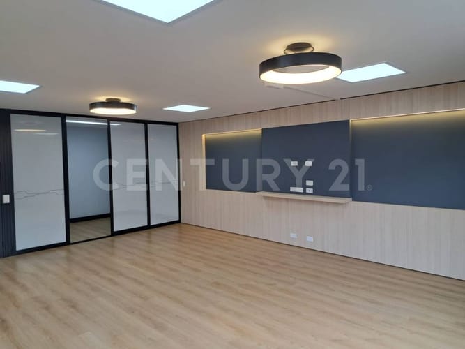 Oficina en arriendo en Antiguo Country, Zipaquirá, 50 m² · foto 3 de 10