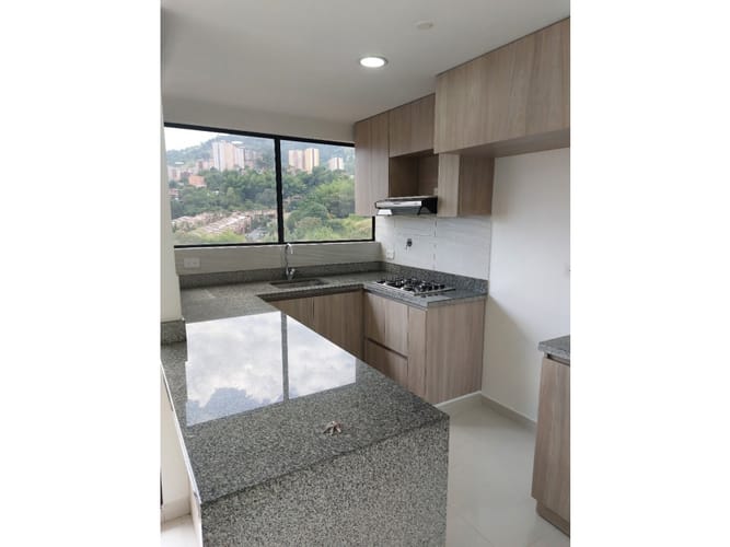 Casa de 2 alcobas en venta en Villas Del Carmen, Sabaneta, 66 m² · foto 8 de 22