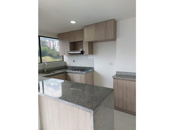 Casa de 2 alcobas en venta en Villas Del Carmen, Sabaneta, 66 m² · foto 14 de 22