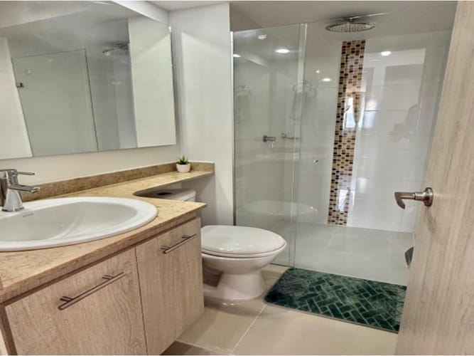 Casa de 3 alcobas en venta en Las Lomitas, Sabaneta, 72 m² · foto 13 de 19