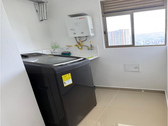 Casa de 3 alcobas en venta en Las Lomitas, Sabaneta, 72 m² · foto 15 de 19