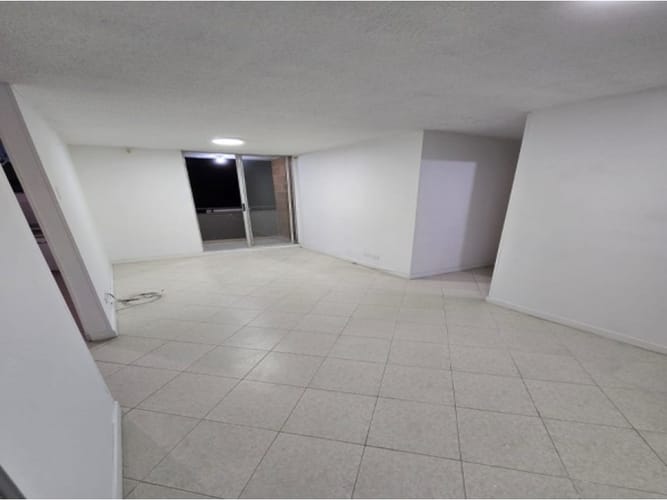 Casa de 3 alcobas en venta en Las Cometas, Envigado, 65 m² · foto 16 de 16