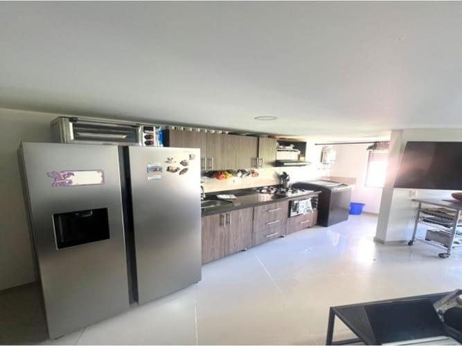 Casa de 3 alcobas en venta en La Doctora, Sabaneta, 83 m² · foto 3 de 8