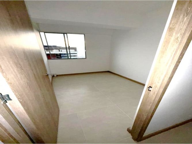 Apartamento de 3 alcobas en venta en Las Lomitas, Sabaneta, 60 m² · foto 12 de 21