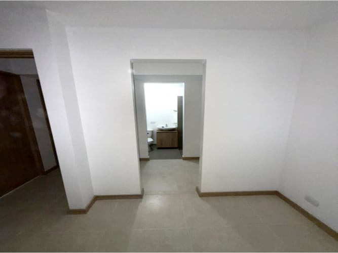 Apartamento de 3 alcobas en venta en Las Lomitas, Sabaneta, 60 m² · foto 16 de 21