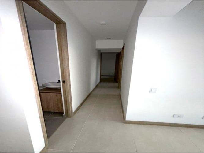 Apartamento de 3 alcobas en venta en Las Lomitas, Sabaneta, 60 m² · foto 17 de 21