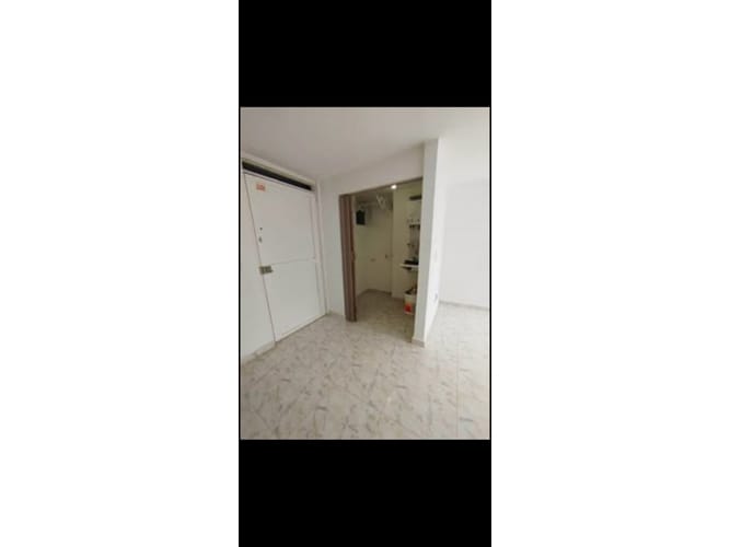 Casa de 3 alcobas en venta en Maria Auxiliadora, Sabaneta, 55 m² · foto 3 de 5