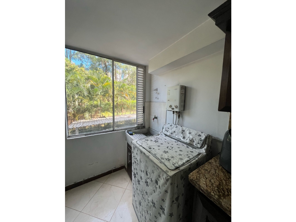 Apartamento en venta en Calasanz, Medellín · foto 9 de 11