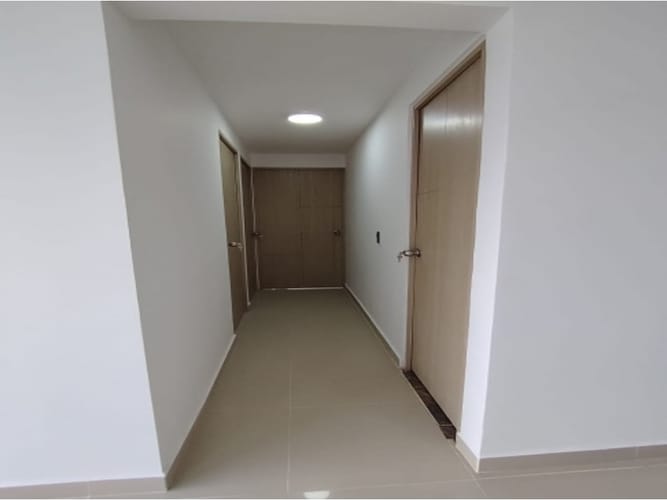 Apartamento de 3 alcobas en venta en Loma De Los Bernal, Medellín, 53 m² · foto 20 de 22