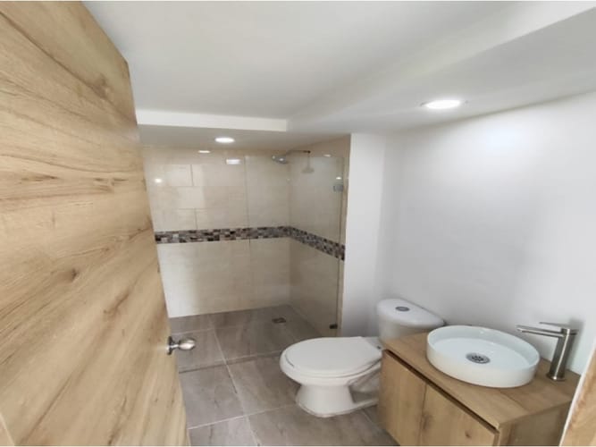 Casa de 3 alcobas en venta en La Playita, La Estrella, 54 m² · foto 7 de 8