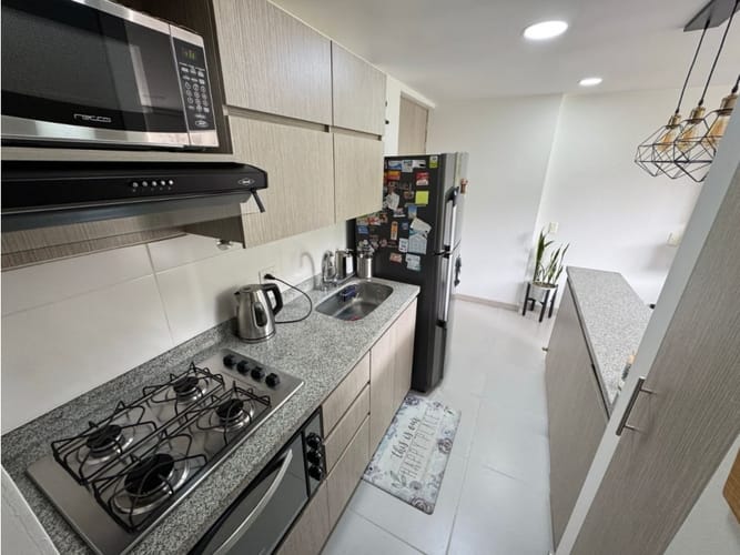 Casa de 3 alcobas en venta en Cañaveralejo, Sabaneta, 62 m² · foto 4 de 12