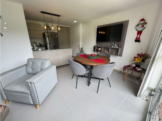 Casa de 3 alcobas en venta en Cañaveralejo, Sabaneta, 62 m² · foto 11 de 12