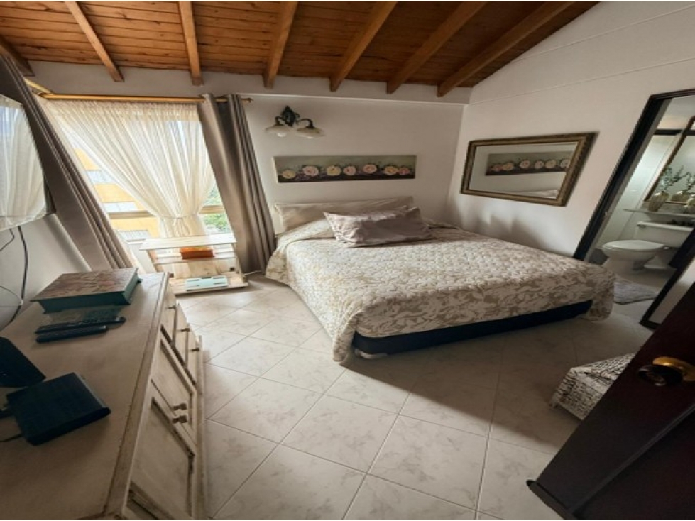 Apartamento en venta en Belen Malibu, Medellín · foto 8 de 16