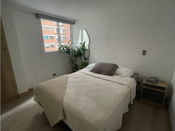 Apartamento de 2 alcobas en venta en San Jose, Sabaneta, 56 m² · foto 3 de 16