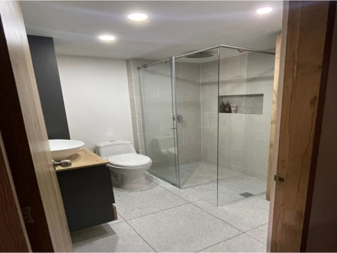 Apartamento de 2 alcobas en venta en San Jose, Sabaneta, 56 m² · foto 11 de 16
