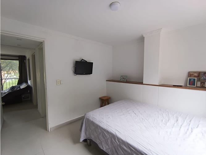 Apartamento de 2 alcobas en venta en Laureles, Medellín, 47 m² · foto 2 de 22