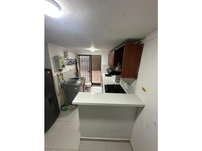 Apartamento de 2 alcobas en venta en Laureles, Medellín, 47 m² · foto 3 de 22