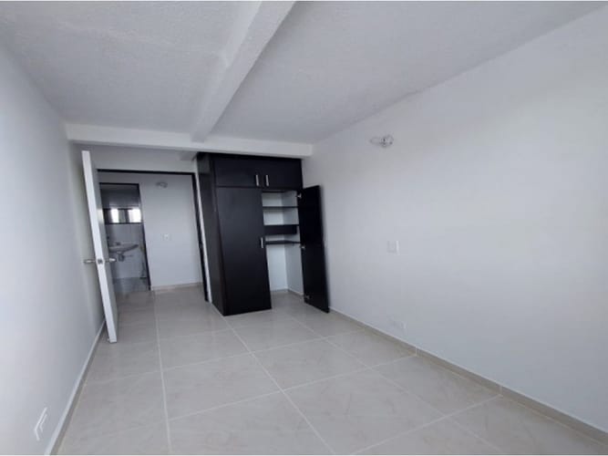 Apartamento en venta en Robledo, Medellín · foto 3 de 9