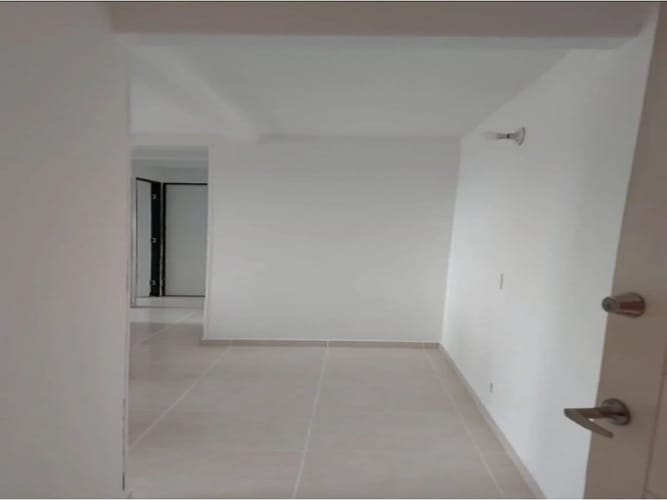 Apartamento en venta en Robledo, Medellín · foto 8 de 9