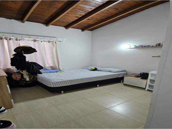 Casa de 3 alcobas en venta en Laureles, Medellín, 80 m² · foto 11 de 18