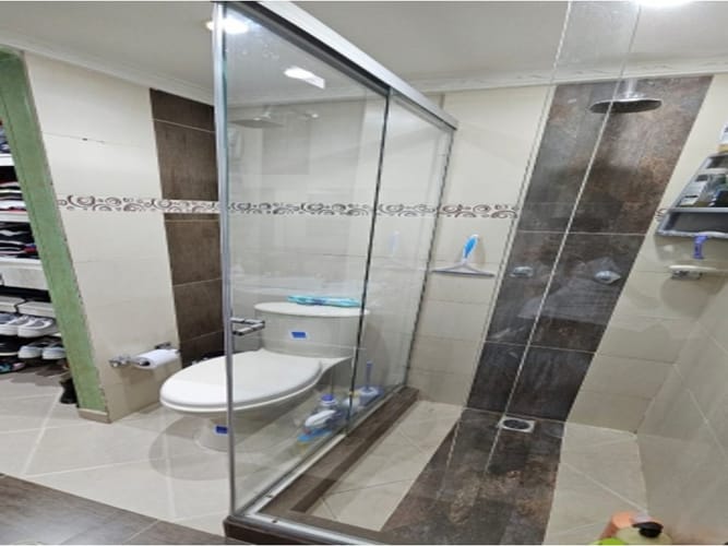 Casa de 3 alcobas en venta en Laureles, Medellín, 80 m² · foto 12 de 18